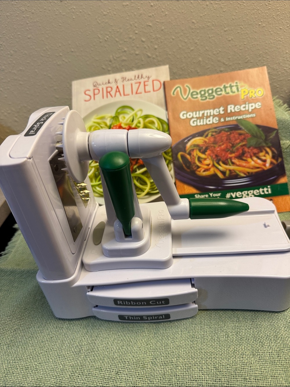 Pro White and Green Vegetable Spiralizer and Like-New Cookbook